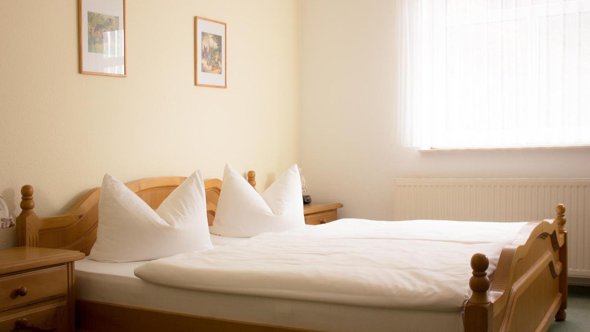 Hotel Klostergarten アイゼナハ エクステリア 写真